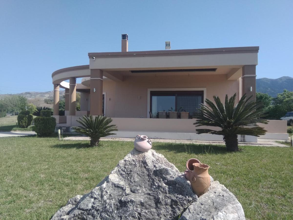 Kos Villa - Family Comfort With Large Garden, Jacuzzi Exterior photo